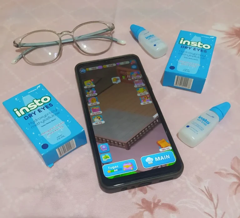 Tetesin Insto dry eyes saat akan menatap layar bermain game